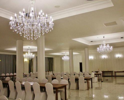 Trixx - oświetlenie hotelowe - hotel lighting - usługi FF&E - lampy hotelowe