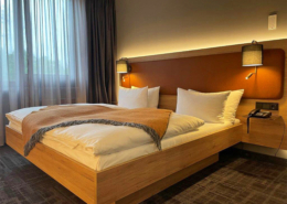 Hotel Precise House Duesseldorf Airport - Trixx oświetlenie hotelowe, usługi FF&E